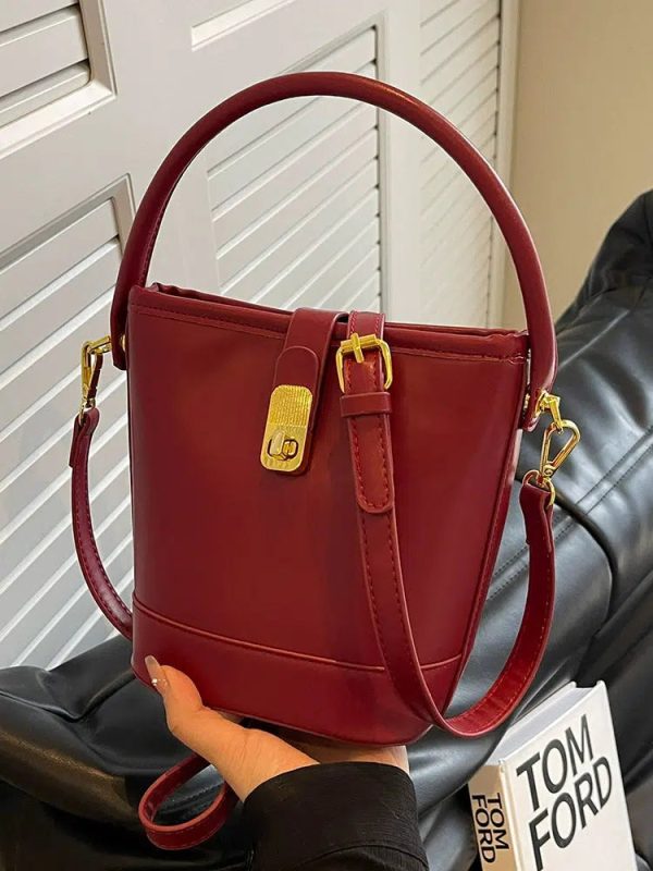 Adjustable Strap Bucket Shaped Bag For Sale