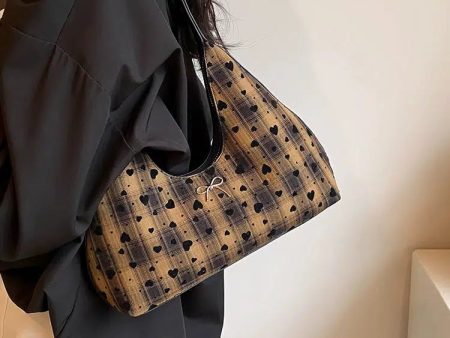 Designer Heart Pattern Shoulder Bag Fashion