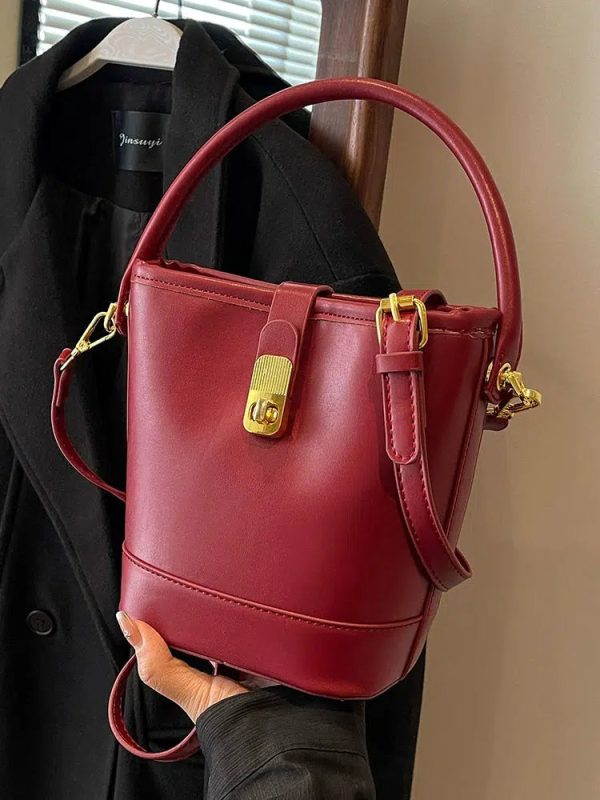 Adjustable Strap Bucket Shaped Bag For Sale