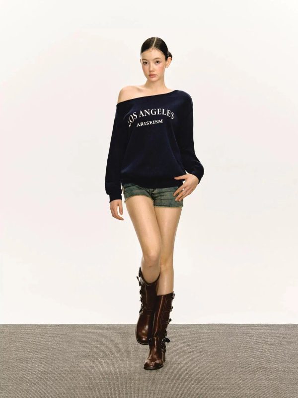 Text Print Off-Shoulder Pullover Fashion