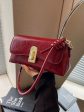 Twist Lock Closure Leather Shoulder Bag Supply