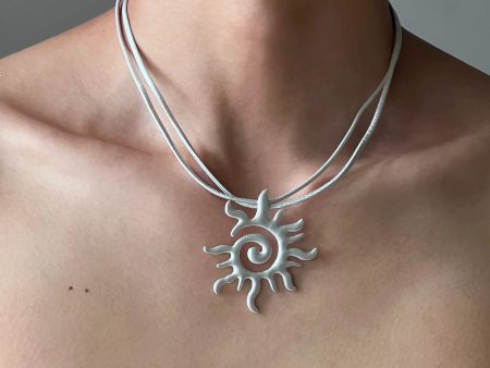 Sunburst Spiral Pendant Necklace Fashion