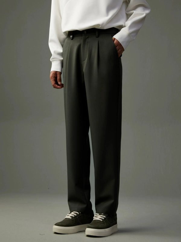 Casual Pleated Pants on Sale