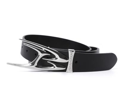 Stylish Leather Belt with Unique Metal Buckle For Discount