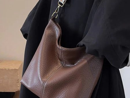 Adjustable Strap Bucket Leather Bag For Sale