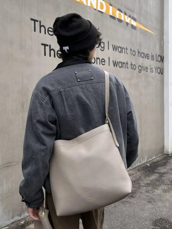 Casual Style Shoulder Bag Online